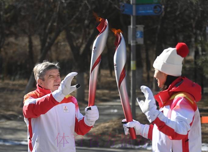 冬奥会火炬传递继续进行
